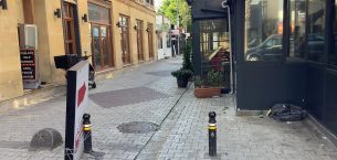 Yeşilköy’de Alişan Yedibaşlar Sokak’ta Yaya Yolları İşgal Altında, Denetim Nerede?
