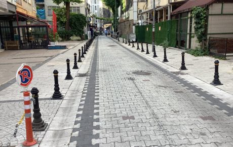Bakırköy Fen İşleri Personeli Caddelerimizi Güzelleştiriyor, Bakırköylüler de Sahip Çıkmalı
