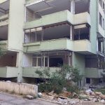 Yeşilköy Dr. Kalangos Sokak’ta Yıkım Var, Güvenlik Önlemleri Yok ?