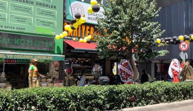 Bakırköy İstanbul Caddesi’ndeki Pazar Günü Açılışlarına Dair Bir Çağrı