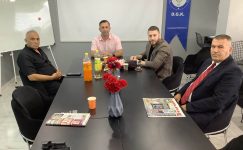 Dünya Gençlik Derneği ile Evren İlaç Kozmetik Fabrikası Arasında İş Birliği Anlaşması Dünya Gençlik Derneği ile Evren İlaç Kozmetik Fabrikası Arasında İş Birliği Anlaşması