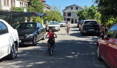 Torunla Bisiklet Sürmenin Keyfi Bir Başka