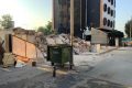 Ebuzziye Caddesi’nde Güvenlik Önlemi Alınmadan Yıkım Yapılıyor!