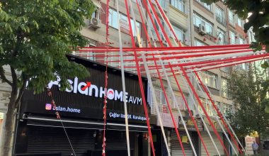Aslan Hame AVM, İstanbul Caddesi’ndeki Mağazasını Göz Alıcı Şekilde Süsledi