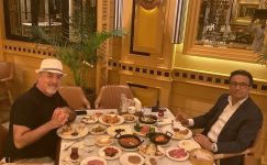 Erdal Subaşı, Yeşilköy’de Kahvaltıda Duygusal Anlar Yaşadı Erdal Subaşı, Yeşilköy’de Kahvaltıda Duygusal Anlar Yaşadı