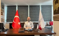 Fen Bilimleri Bahçelievler Anadolu Lisesi Kurucusu Canip Aziti’den Öğretmenlere Çağrı: