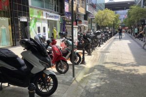 Halkın Yolu Motorlara Değil, Yayalara Ait Olmalı!