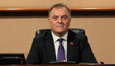İstanbul Büyükşehir Belediye Başkan Vekili Nuri Aslan’a Bakırköy Sahilinden Fotoğraflı Çağrı
